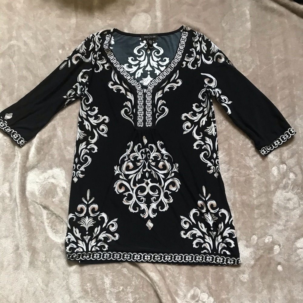White House black market top